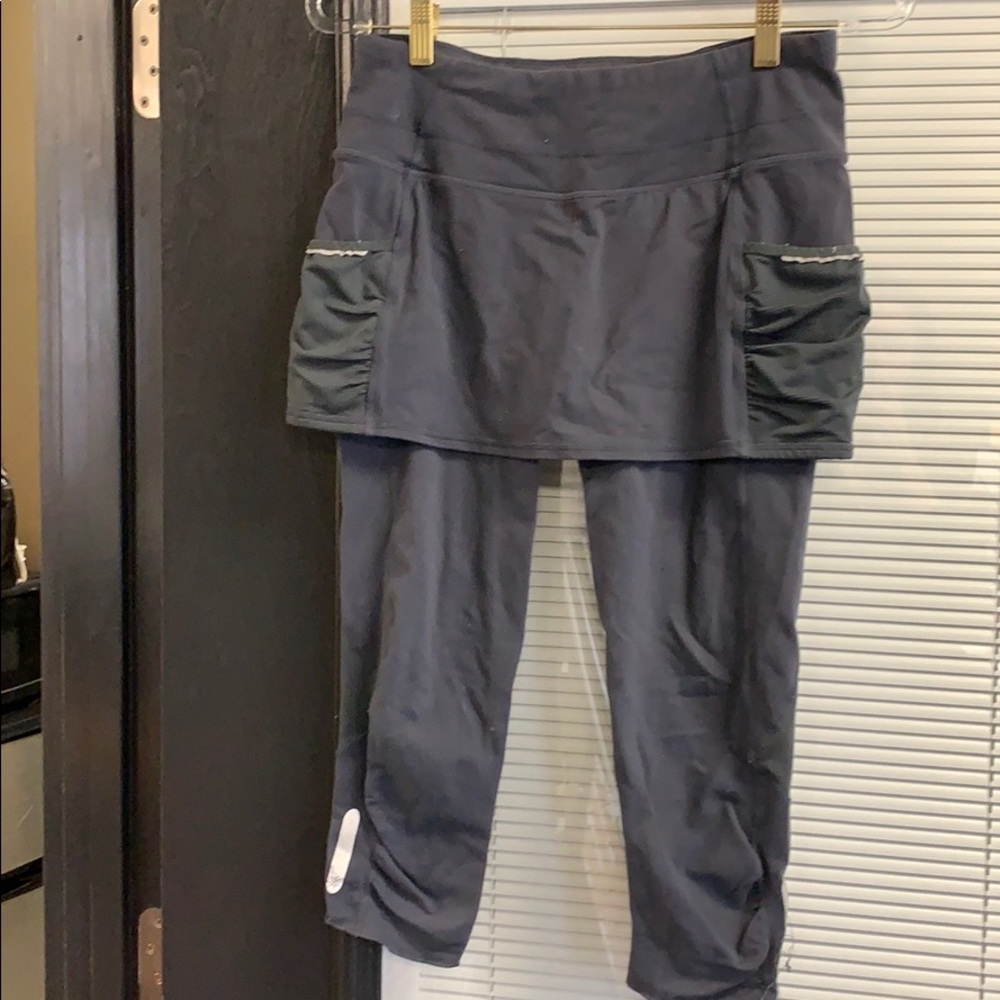 Athleta skapri